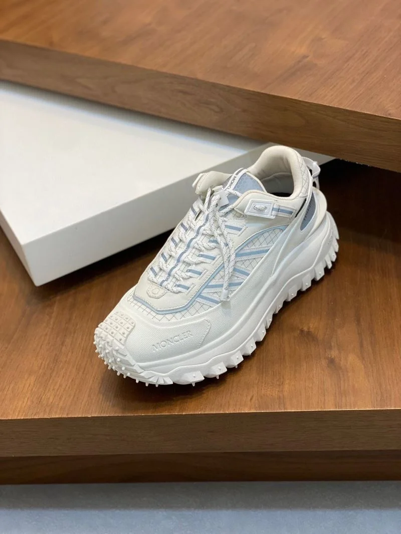 Moncler Shoes Stretchable 13635