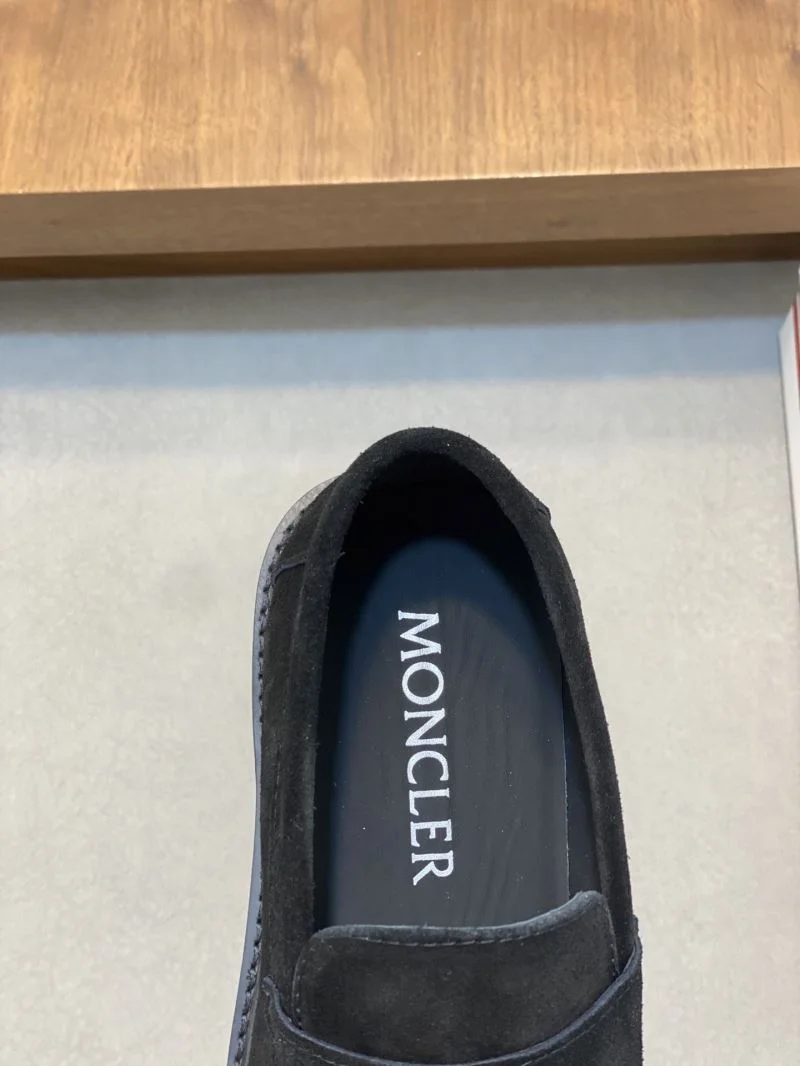 Moncler Shoes ComfortFit 13629