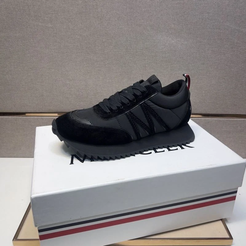 SmoothTexture Moncler Shoes 13600