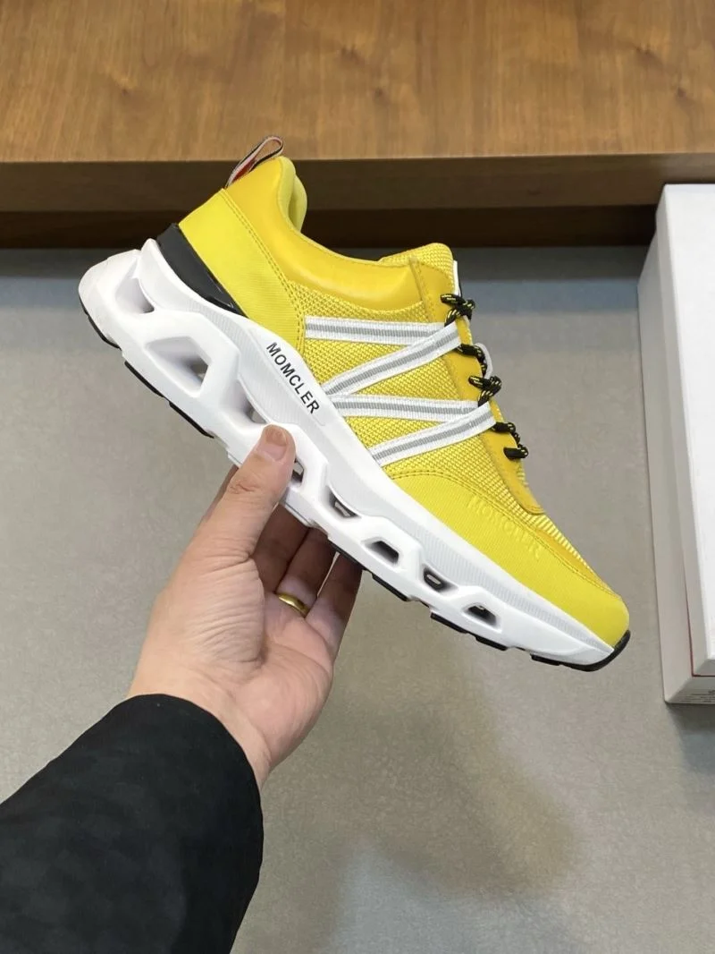 MoistureWicking Moncler Shoes 13594