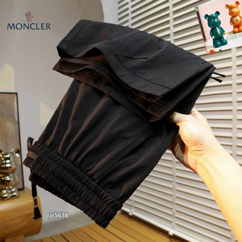 Functional Moncler Short Pants 139850