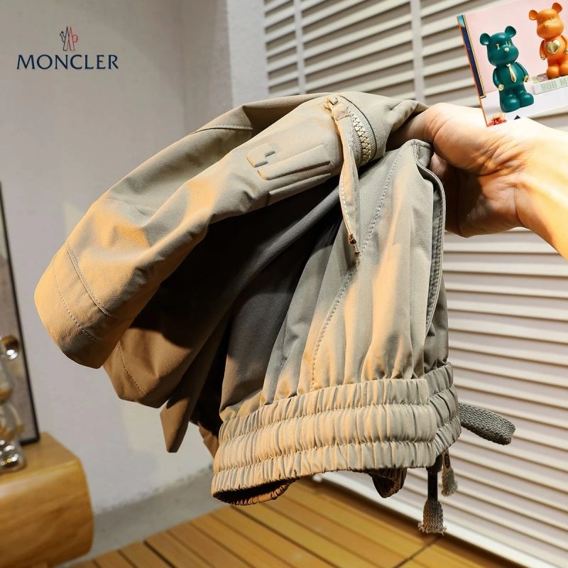 Functional Moncler Short Pants 139850