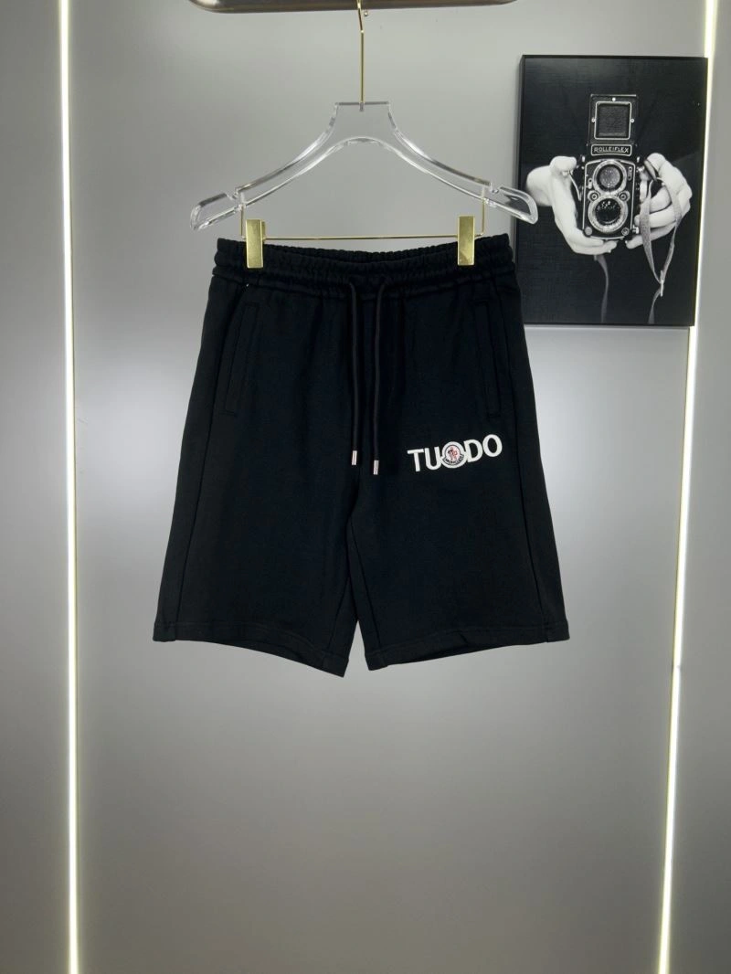 ComfortFit Moncler Short Pants 142747