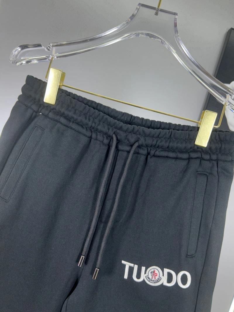 ComfortFit Moncler Short Pants 142747
