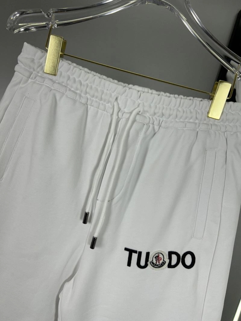Moncler Short Pants Durable 142743