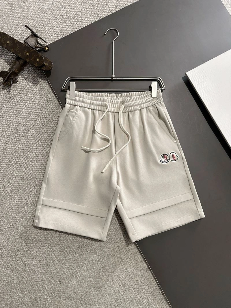 Tailored Moncler Short Pants 142752