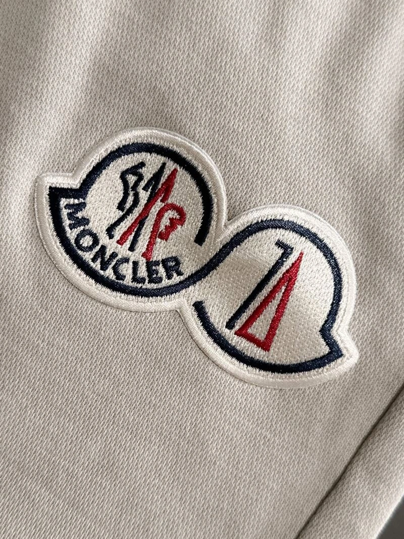 Tailored Moncler Short Pants 142752