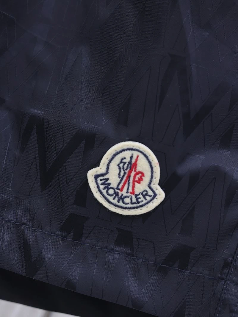 Moncler Short Pants Durable 142748