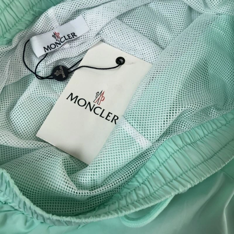 Comfortable Moncler Short Pants 143313