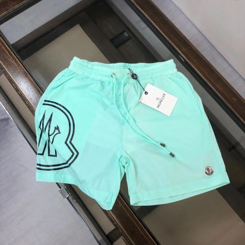 Moncler Short Pants Refined 143304
