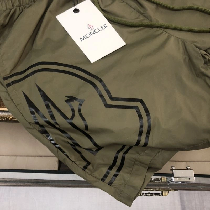 Moncler Short Pants FreshLook 143291
