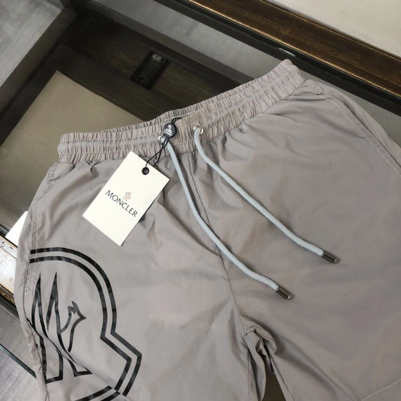 Moncler Short Pants Lightweight 143302