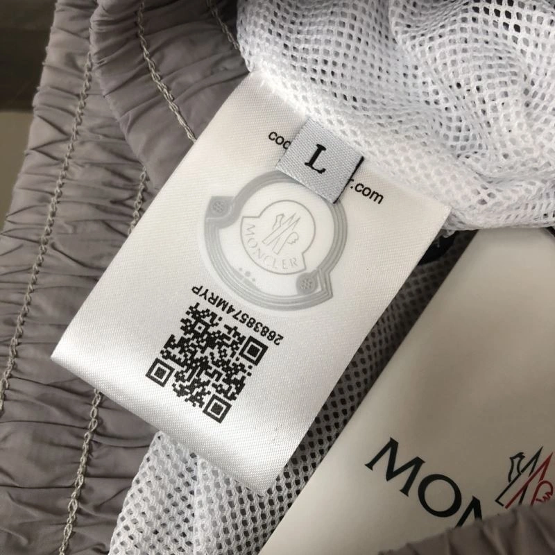 Moncler Short Pants Lightweight 143302