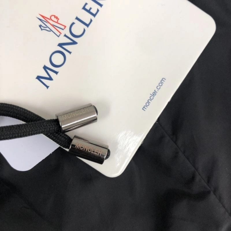 Moncler Short Pants OdorResistant 143285