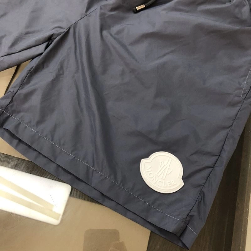EyeCatching Moncler Short Pants 143284