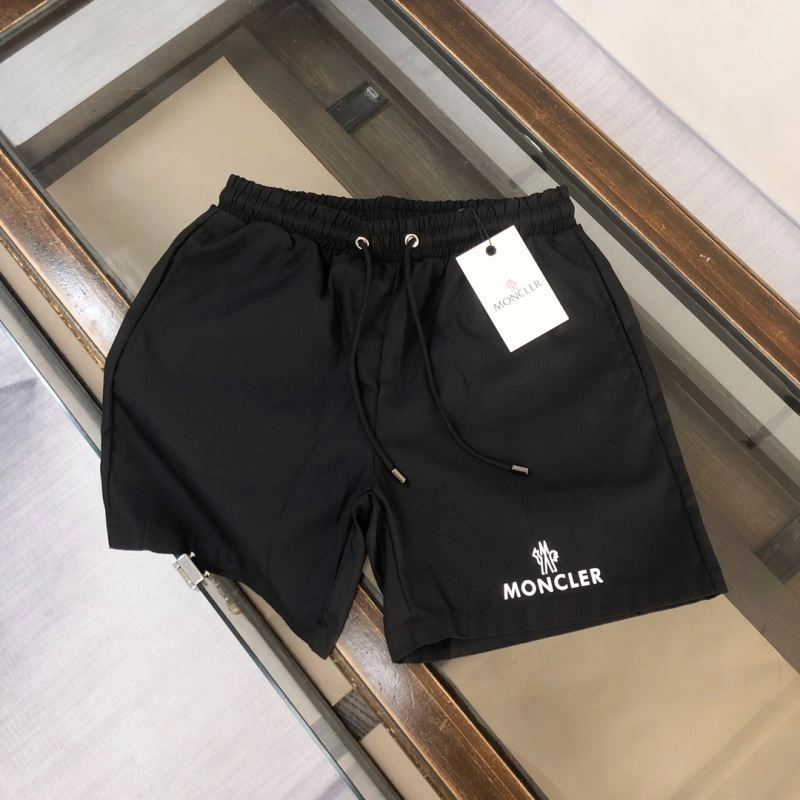Stylish Moncler Short Pants 143276