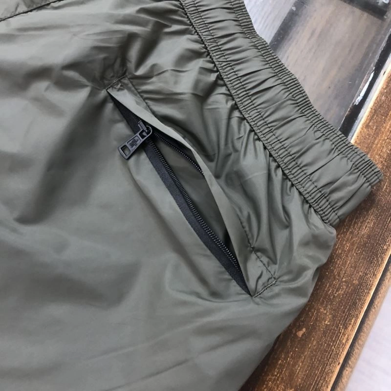 Moncler Short Pants Durable 143277