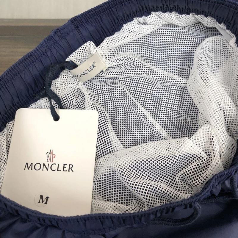 Breathable Moncler Short Pants 143272