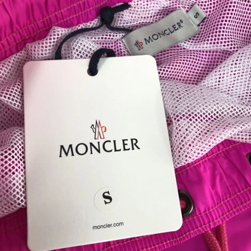 Moncler Short Pants AllSeason 143270