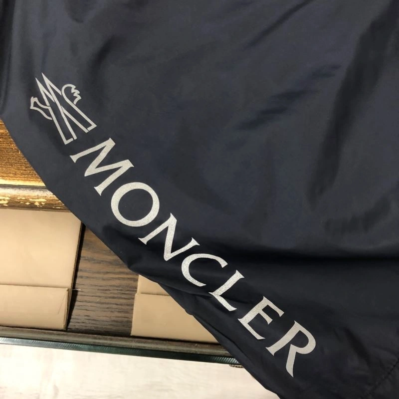 Moncler Short Pants BestValue 143263
