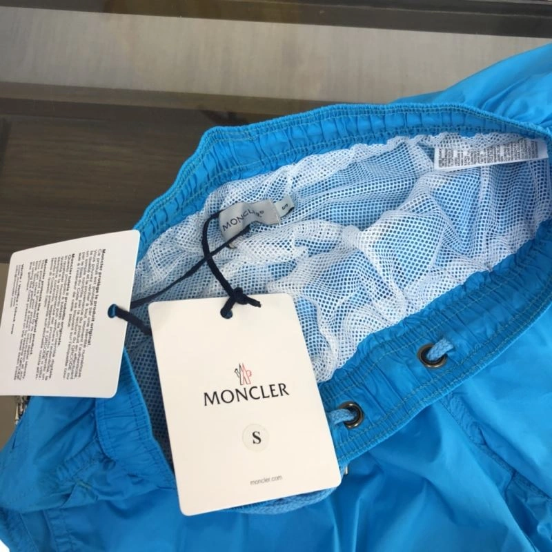 Moncler Short Pants WrinkleFree 143257