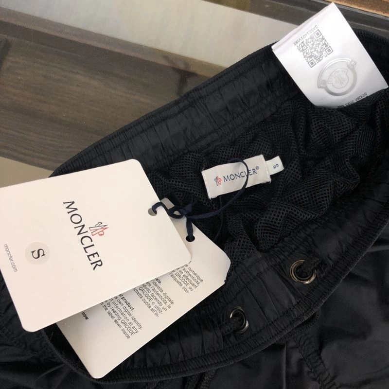 Moncler Short Pants Compact 143268