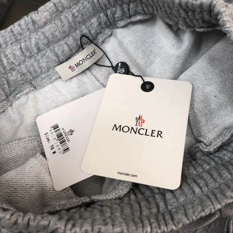 Practical Moncler Short Pants 143249