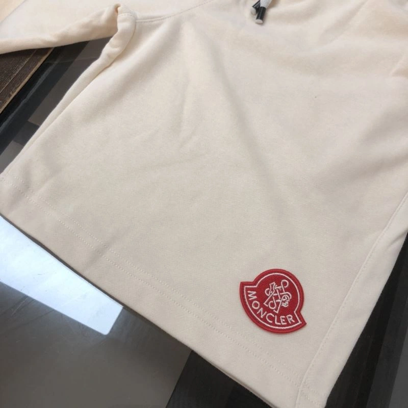 Moncler Short Pants Unisex 143221