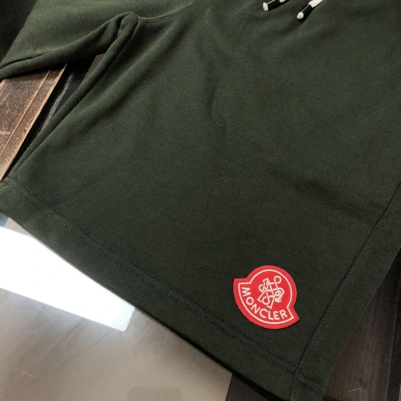 Moncler Short Pants Comfortable 143205