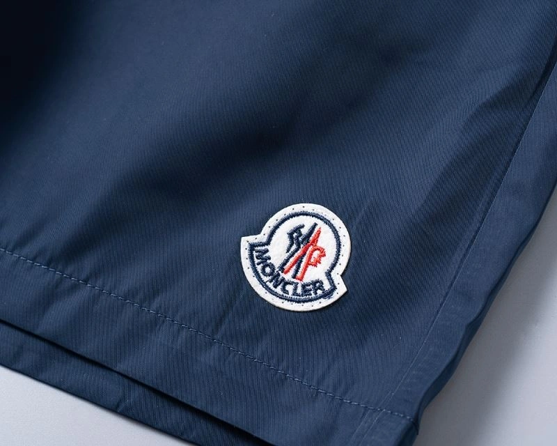 Moncler Short Pants Elegant 139526