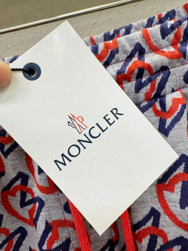 Premium Moncler Short Pants 142378