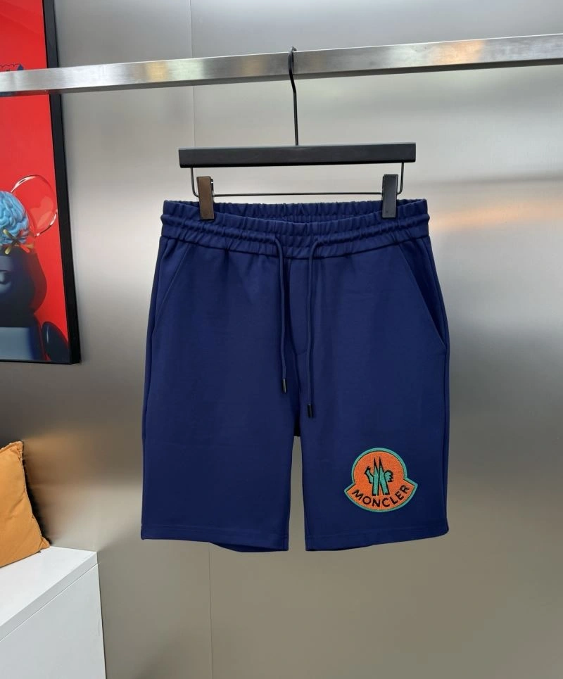 Resilient Moncler Short Pants 142376