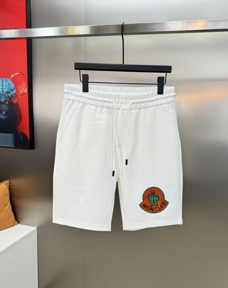 Resilient Moncler Short Pants 142376