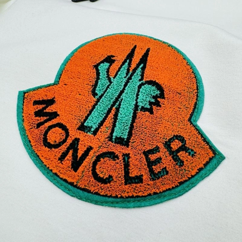 Resilient Moncler Short Pants 142376