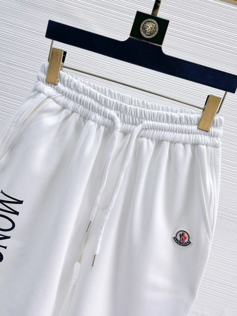 Moncler Short Pants Sleek 142363