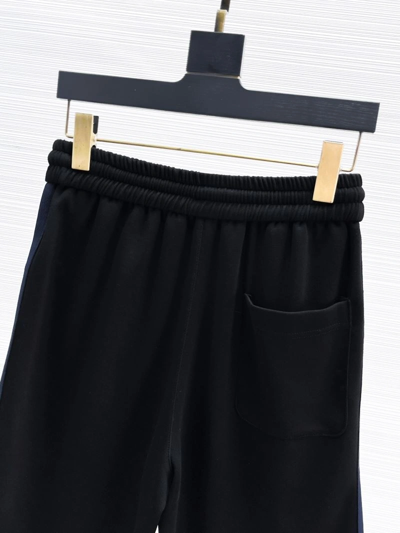 FashionForward Moncler Short Pants 142364