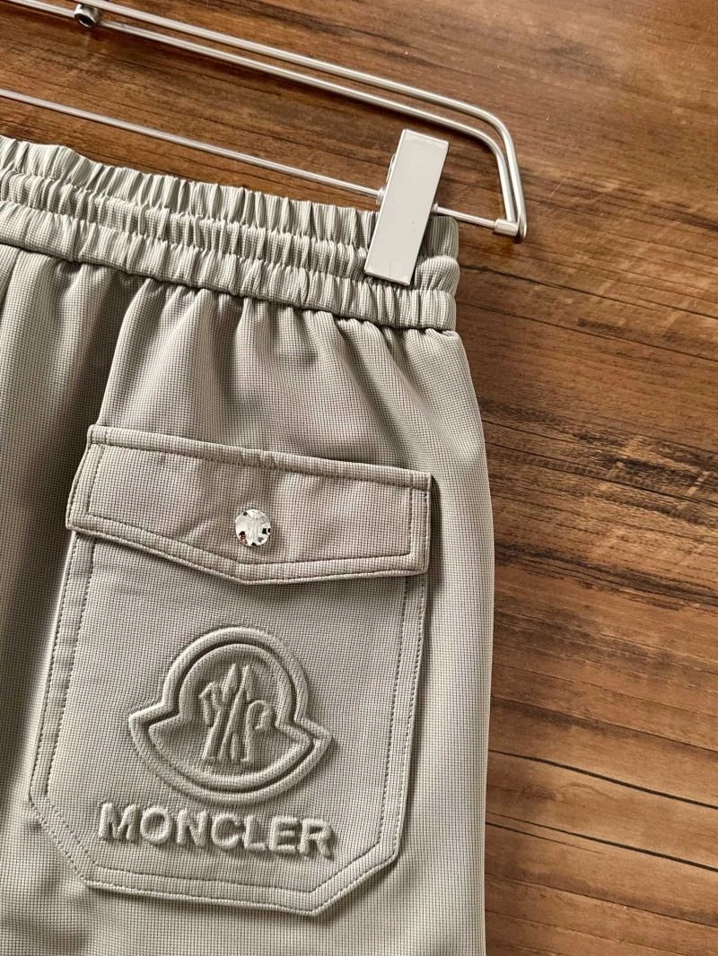 TravelReady Moncler Short Pants 142360