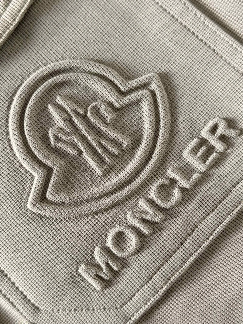 TravelReady Moncler Short Pants 142360