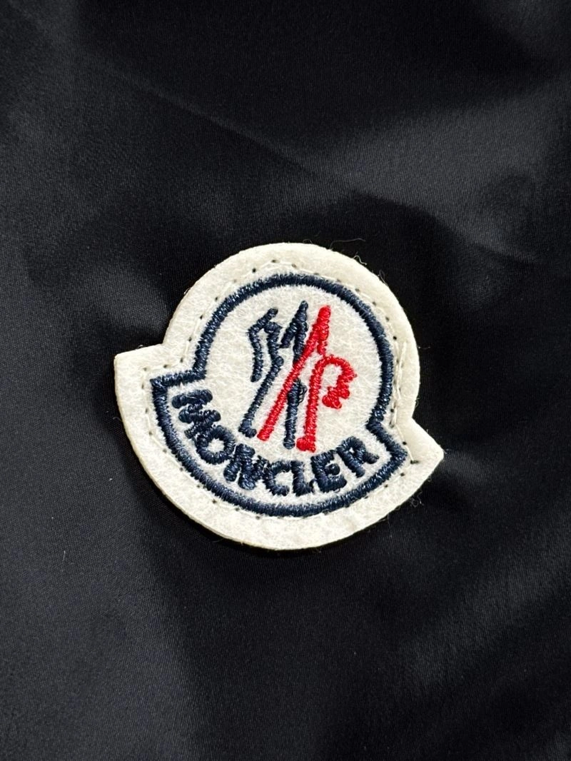 Chic Moncler Short Pants 142359