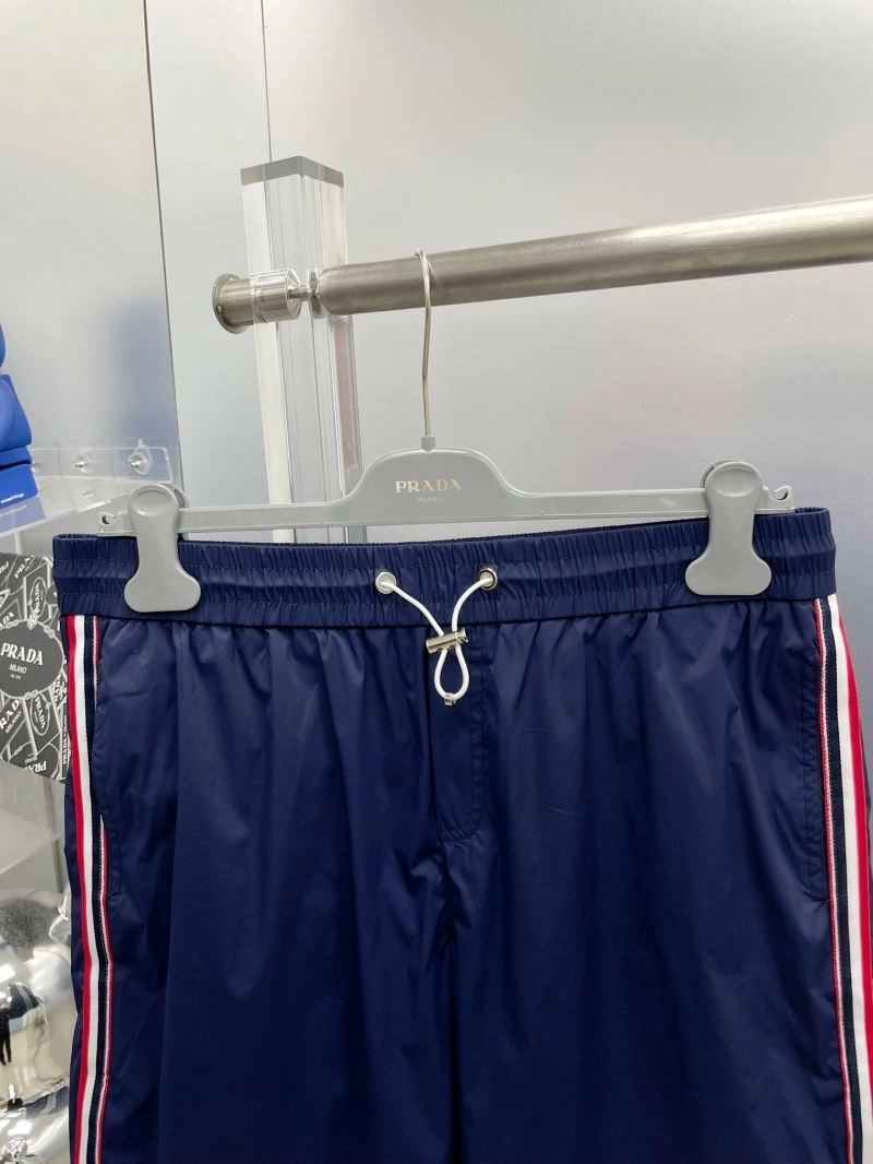 Unisex Moncler Short Pants 142357