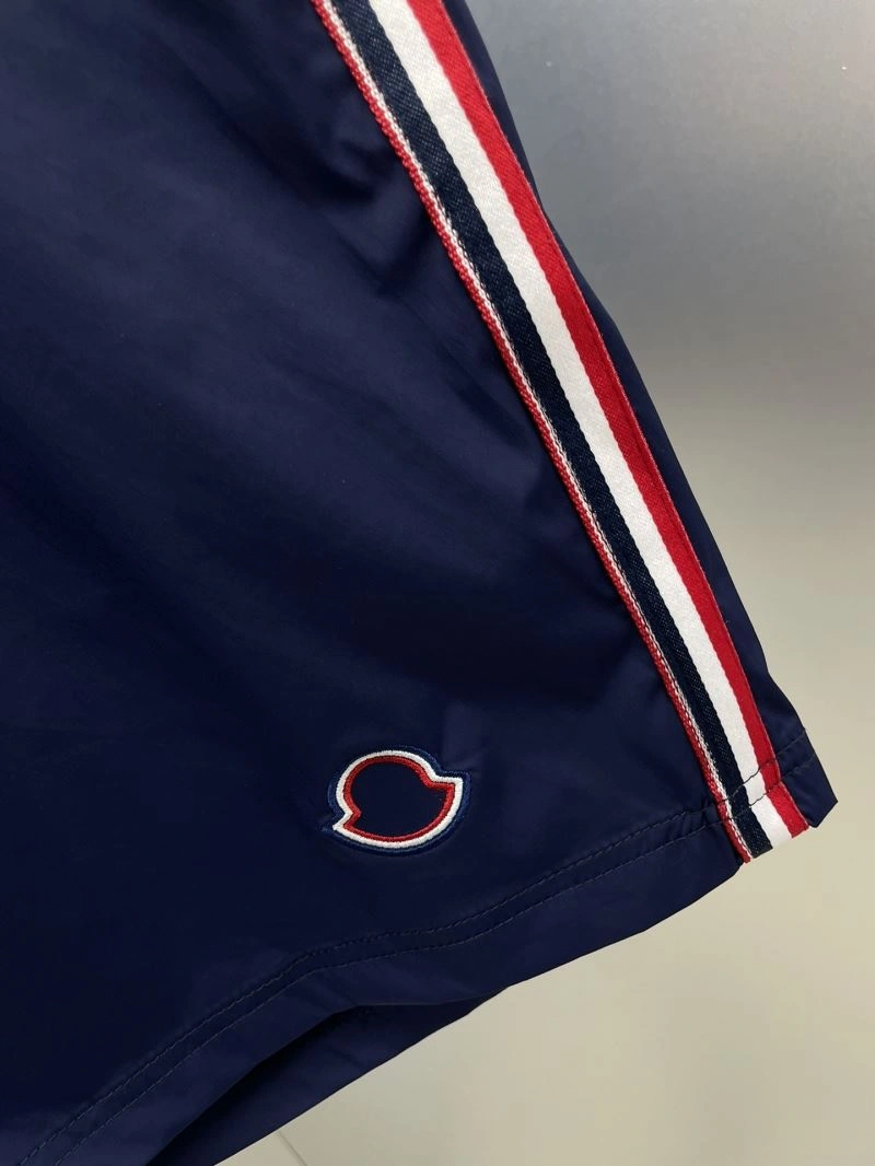 Unisex Moncler Short Pants 142357