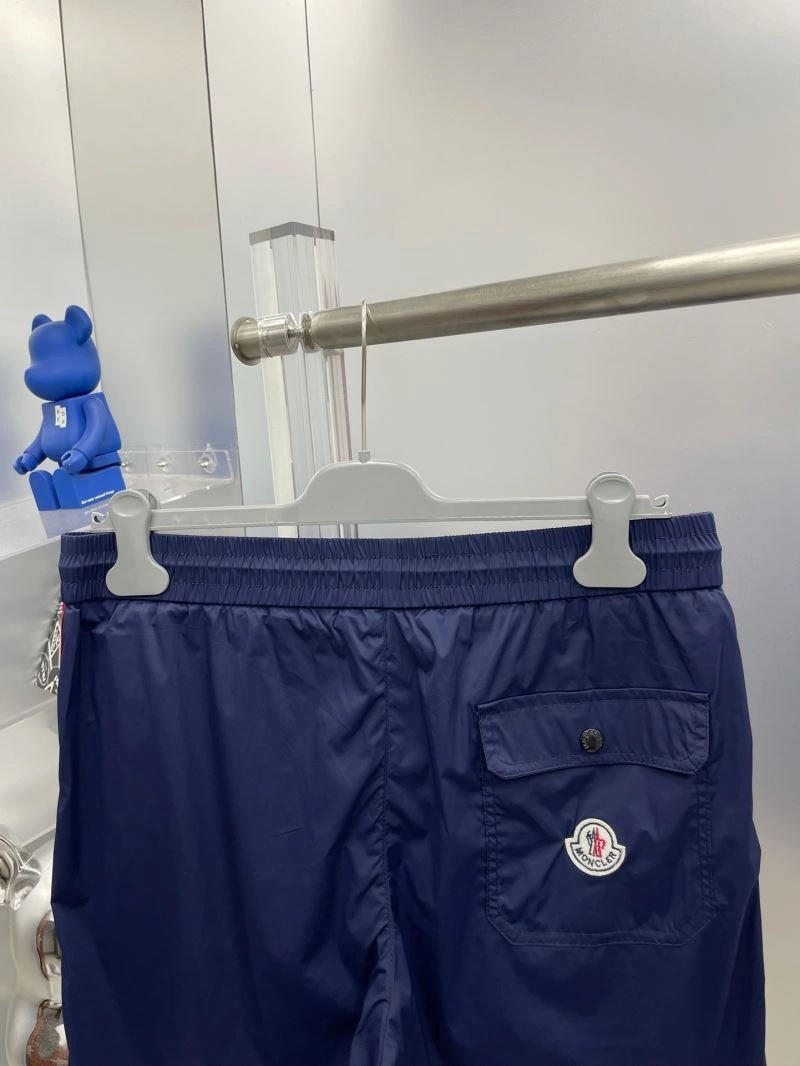 Unisex Moncler Short Pants 142357