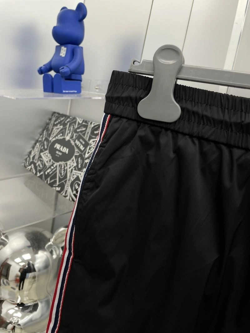 HighPerformance Moncler Short Pants 142353