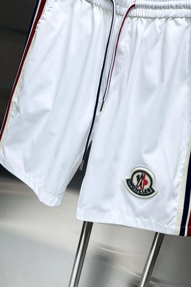 Moncler Short Pants Durable 142352