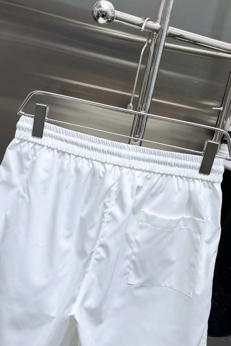 Moncler Short Pants Durable 142352