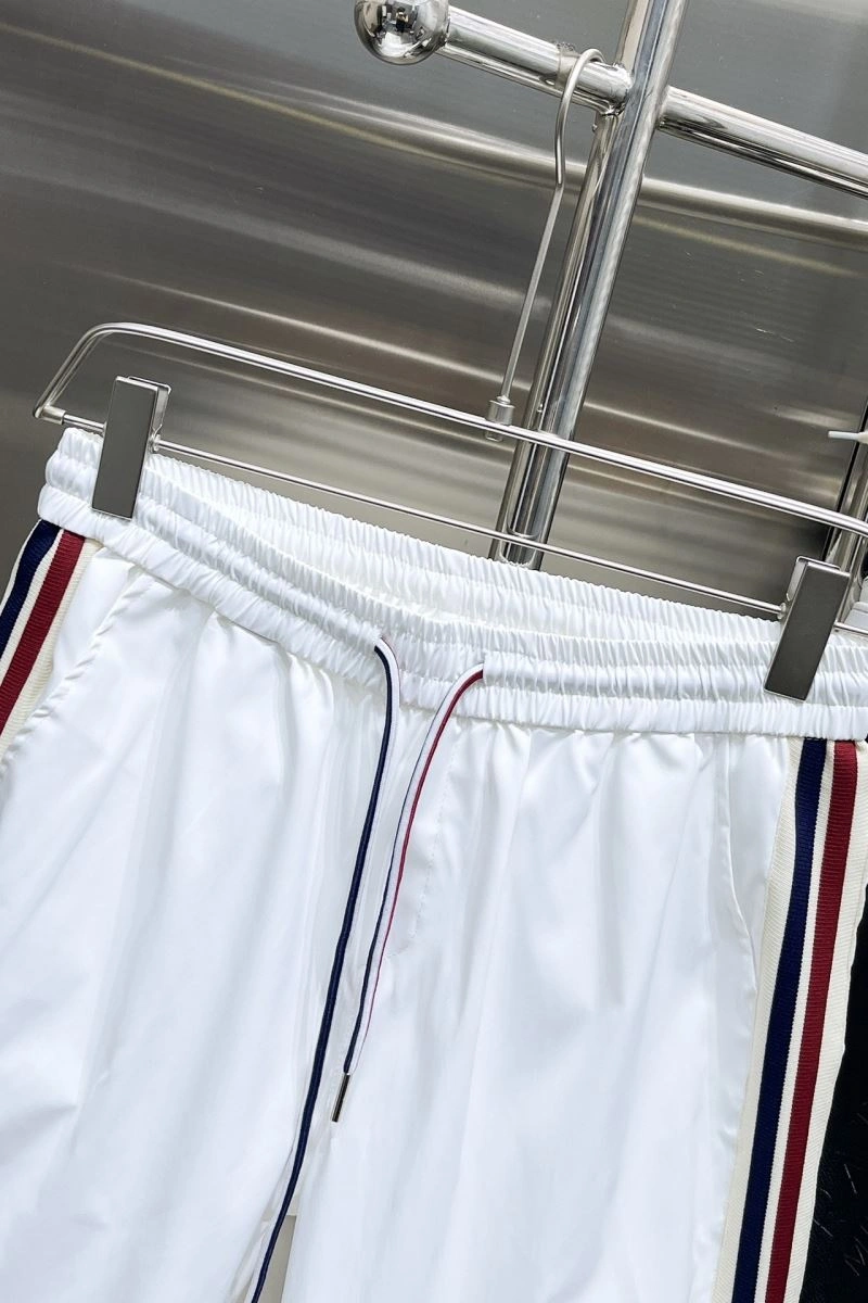 Moncler Short Pants Durable 142352