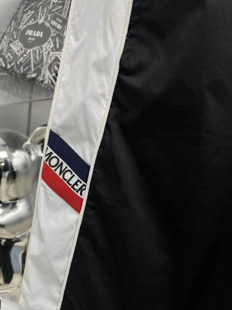Moncler Short Pants SunProtective 142346