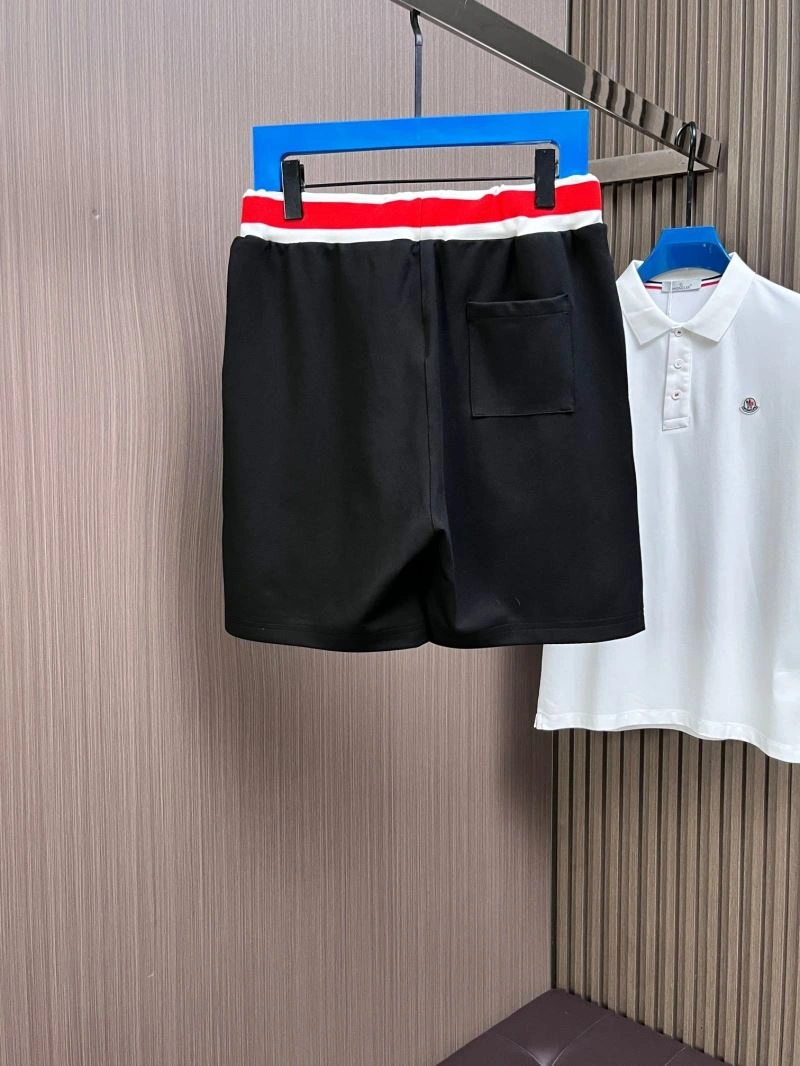 Stylish Moncler Short Pants 142343