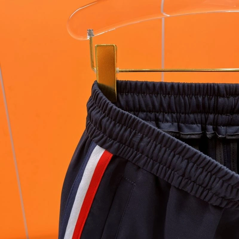 Moncler Short Pants Breathable 142339