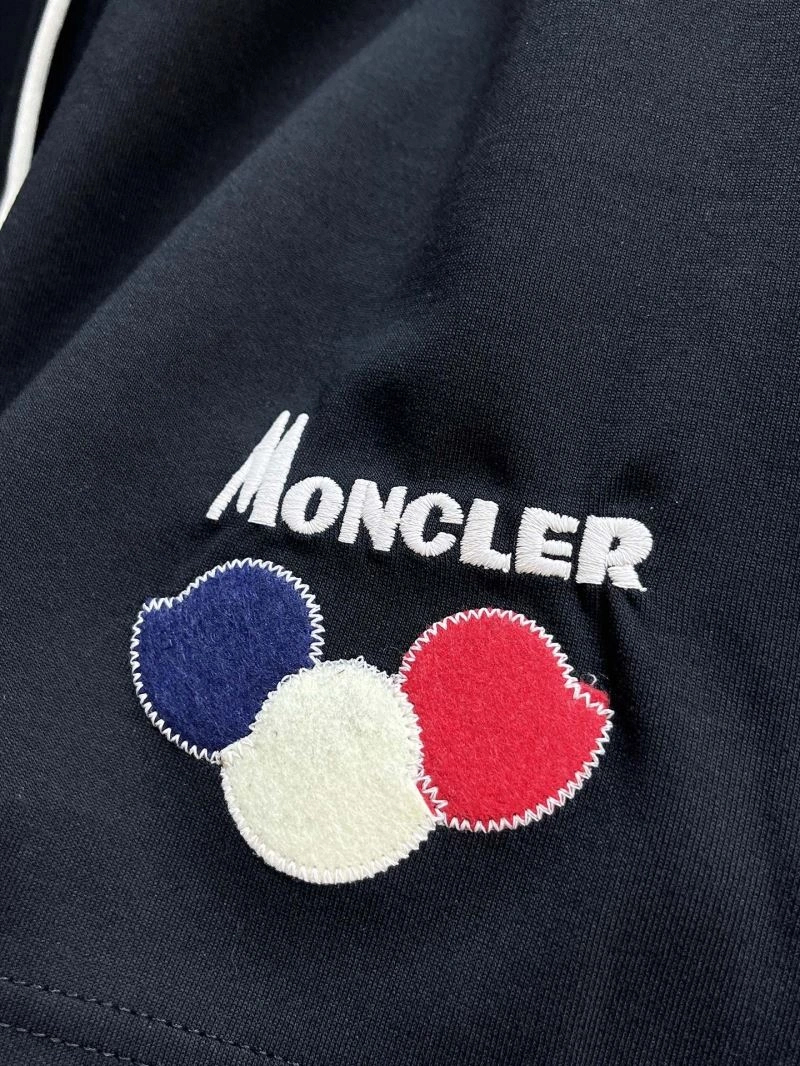 Moncler Short Pants Resilient 141819